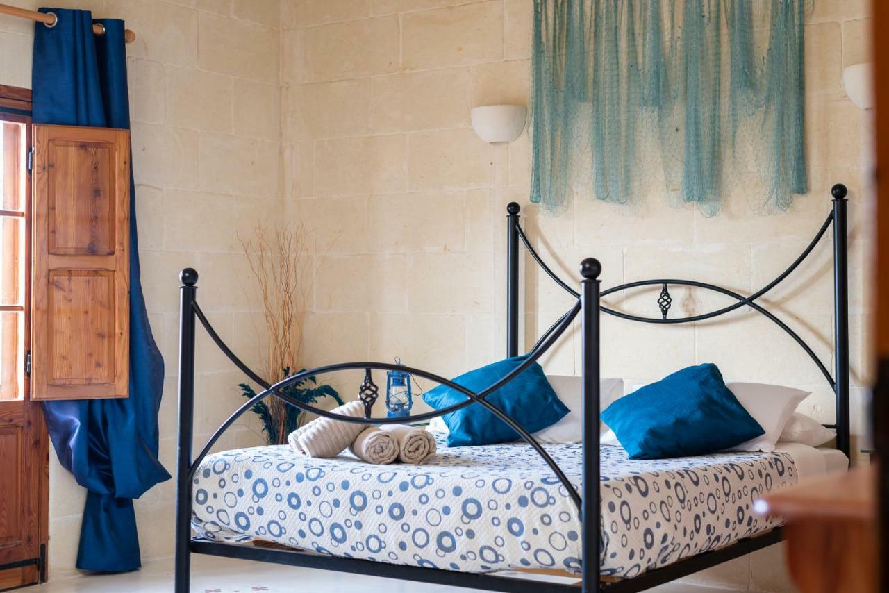 Mood Farmhouse B&B Għarb Exteriör bild