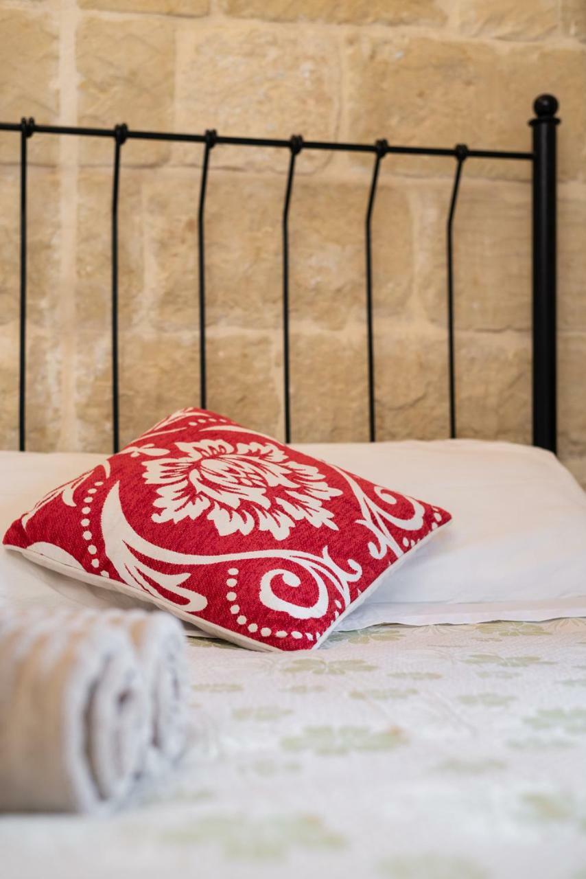 Mood Farmhouse B&B Għarb Exteriör bild