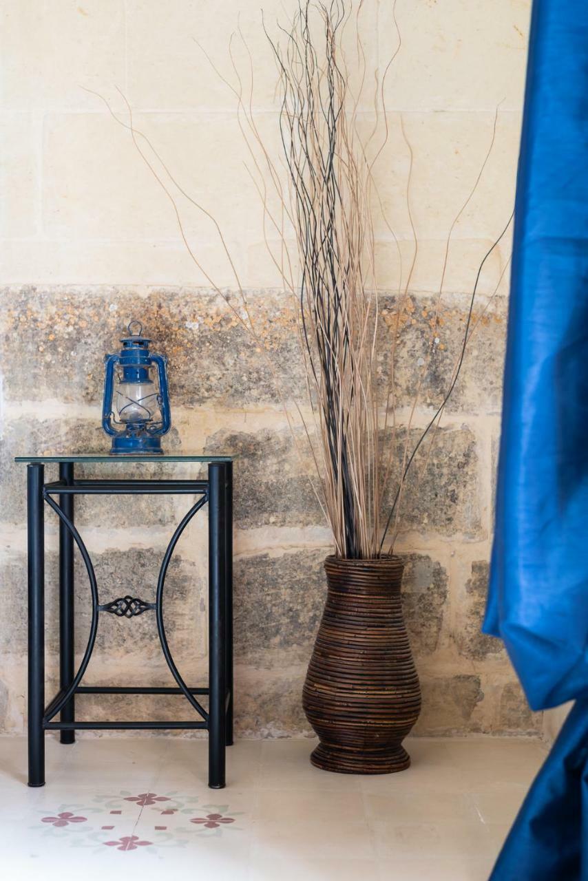 Mood Farmhouse B&B Għarb Exteriör bild